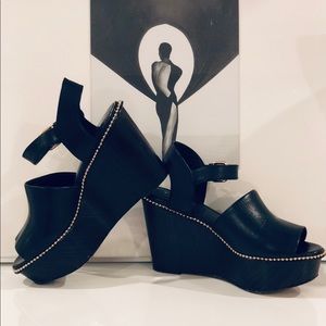 COACH “Harla” Leather w/ Wood platform Wedge heels